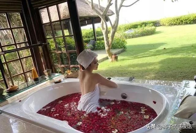 星巴克自助餐引群嘲,星巴克点餐被嘲笑