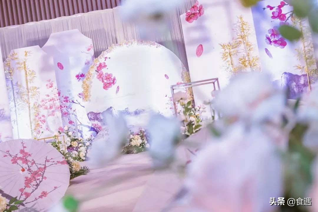 目前最流行的婚礼主题,一场简单而实用的婚礼主题