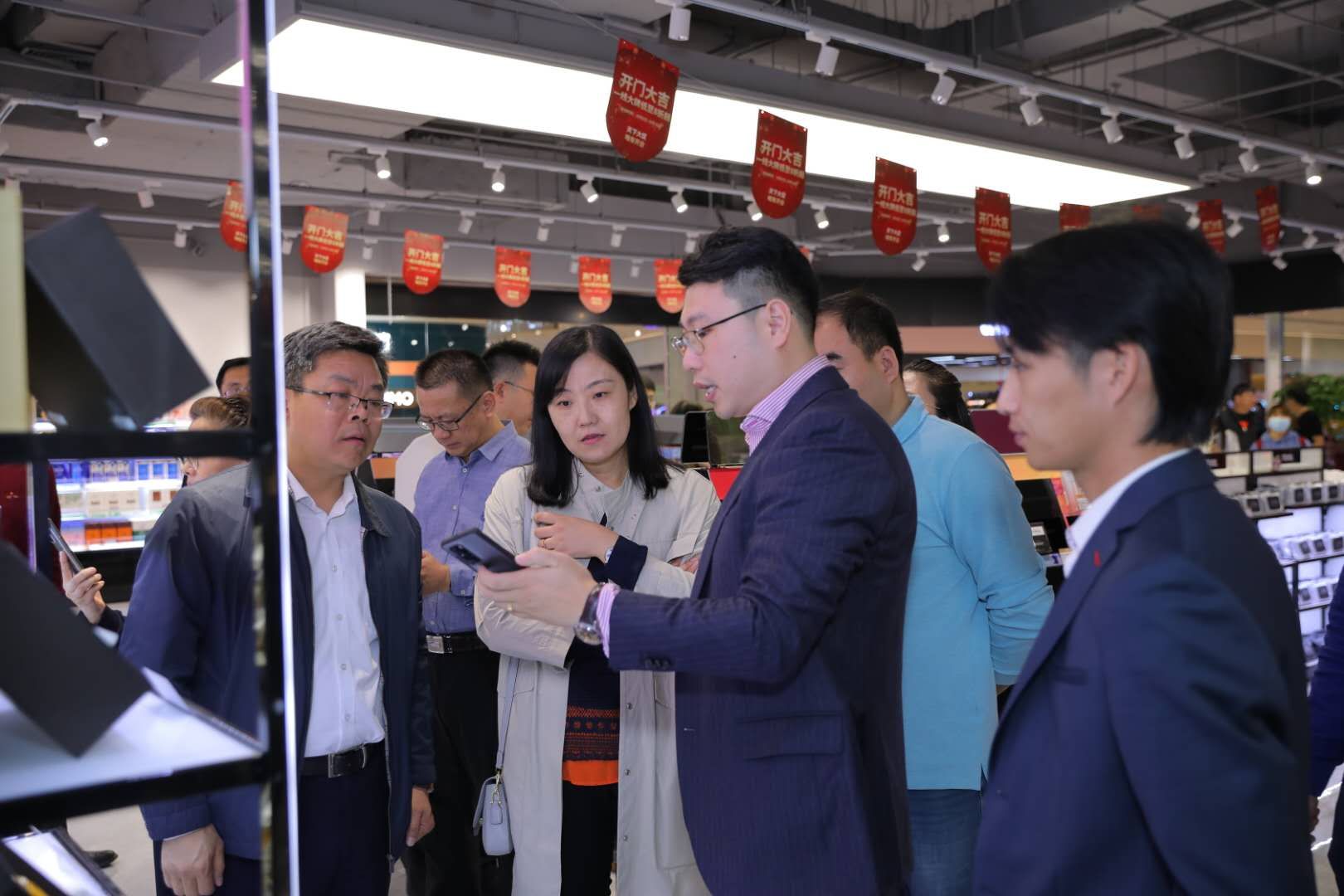 全球跨境商品体验馆 (家门口跨境体验店)