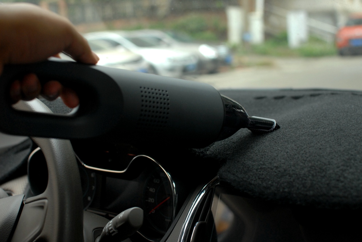 大吸力除螨神器,超强吸力多功能干湿两用吸尘器