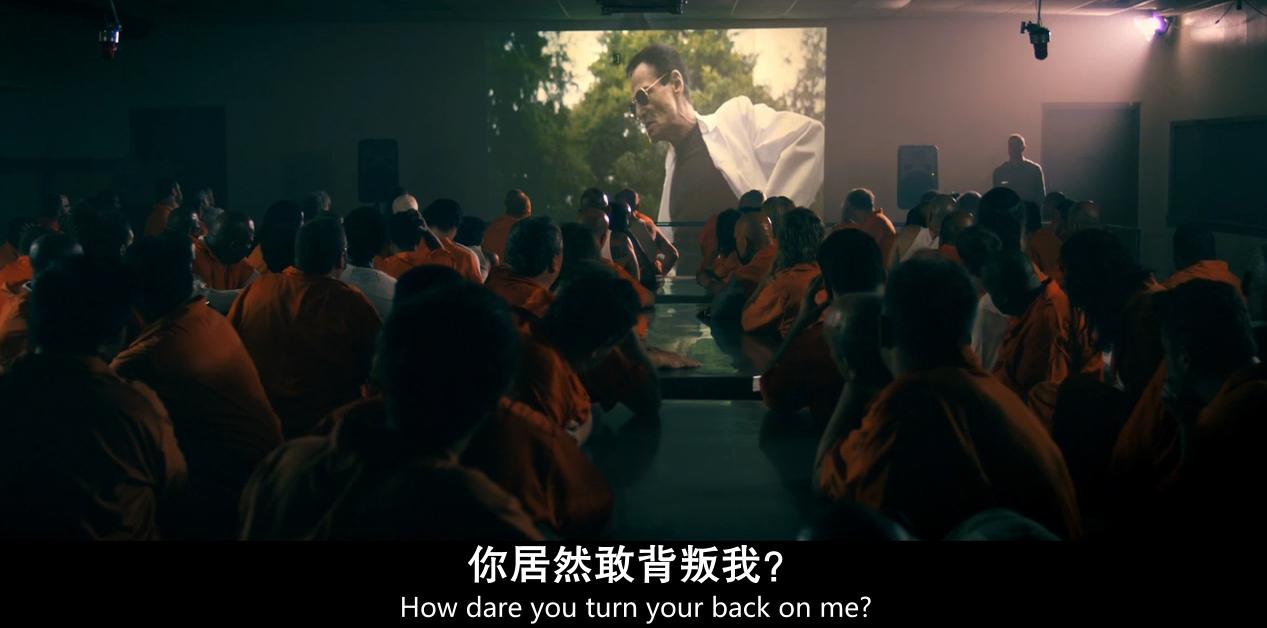 《人体蜈蚣系列》:从全彩到黑白默片重口味背后的荒诞剧情