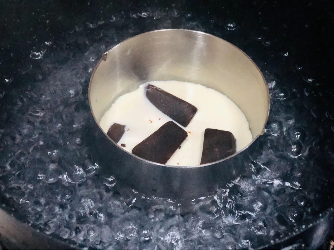 足球生日蛋糕做法,足球生日蛋糕c罗