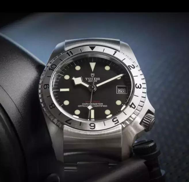 八一建军节致敬英烈,八一建军节致敬军人题材