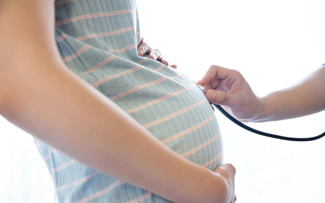 怀孕7个月左右,孕妈要做到“3个注意”,对自己和胎儿都有好处