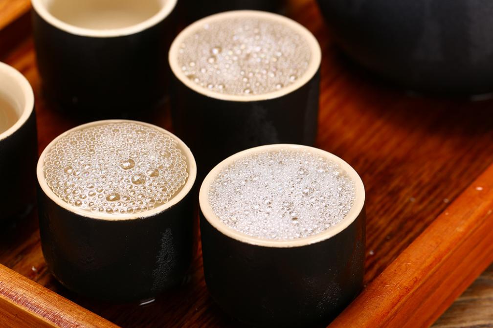 东北3大“无名酒”，便宜好喝不输茅台，可惜出了当地无人识