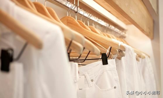 白t恤顽固黄渍怎么洗白小妙招,保养白t恤的5个小妙招