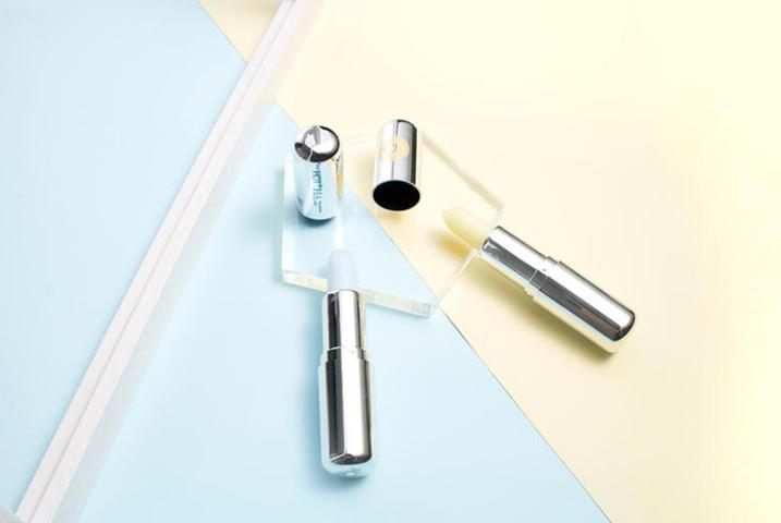 你的唇妆是什么,一分钟学会五种最热门唇妆