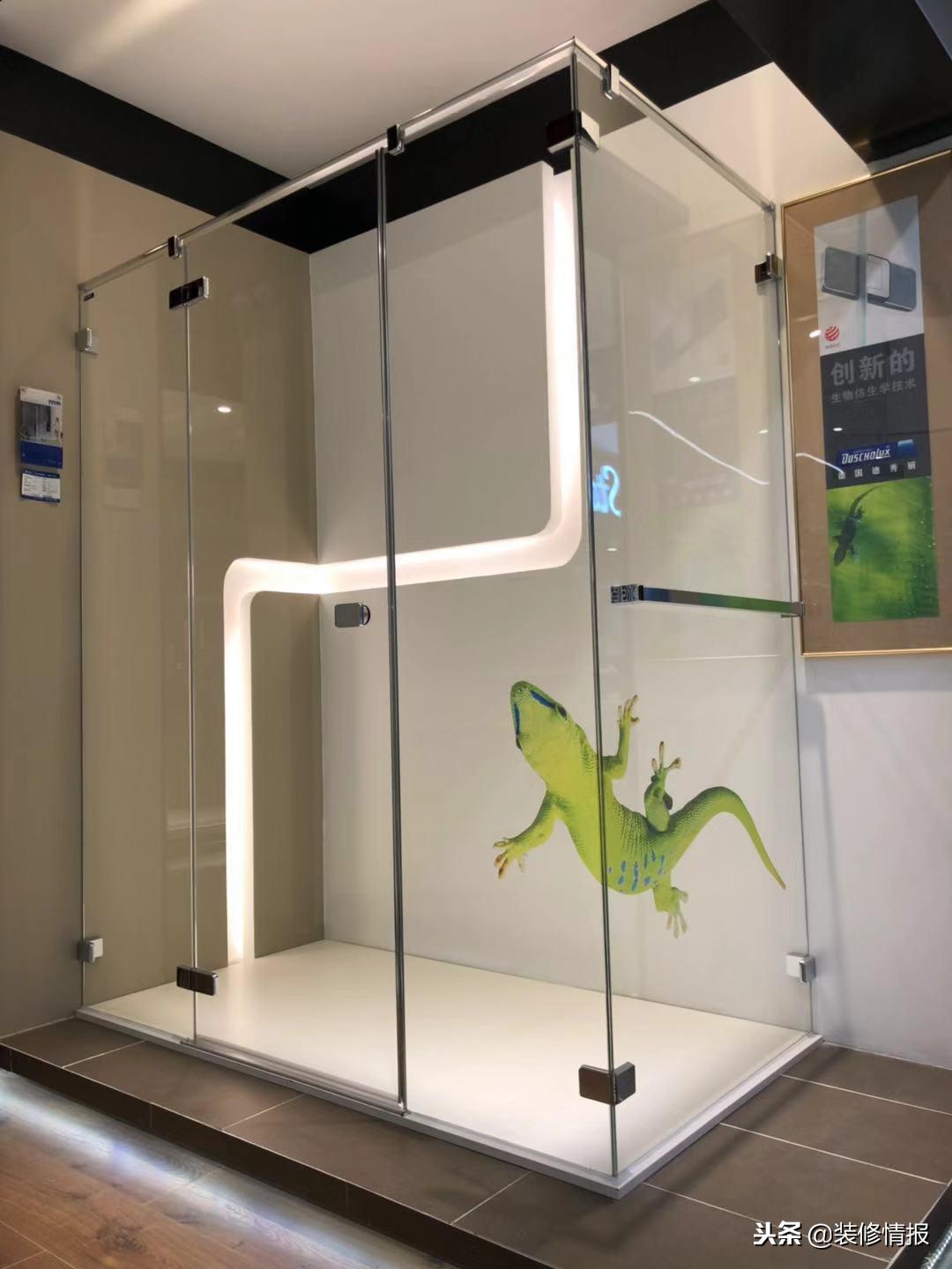 到底是直接买泡澡桶还是砌浴缸,到底是泡澡好还是冲澡好