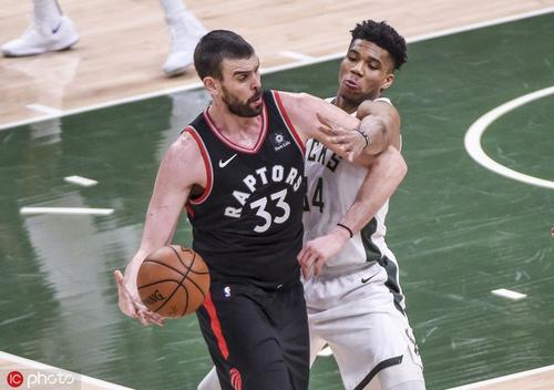 马克加索尔灰熊中锋,策应型中锋马克加索尔