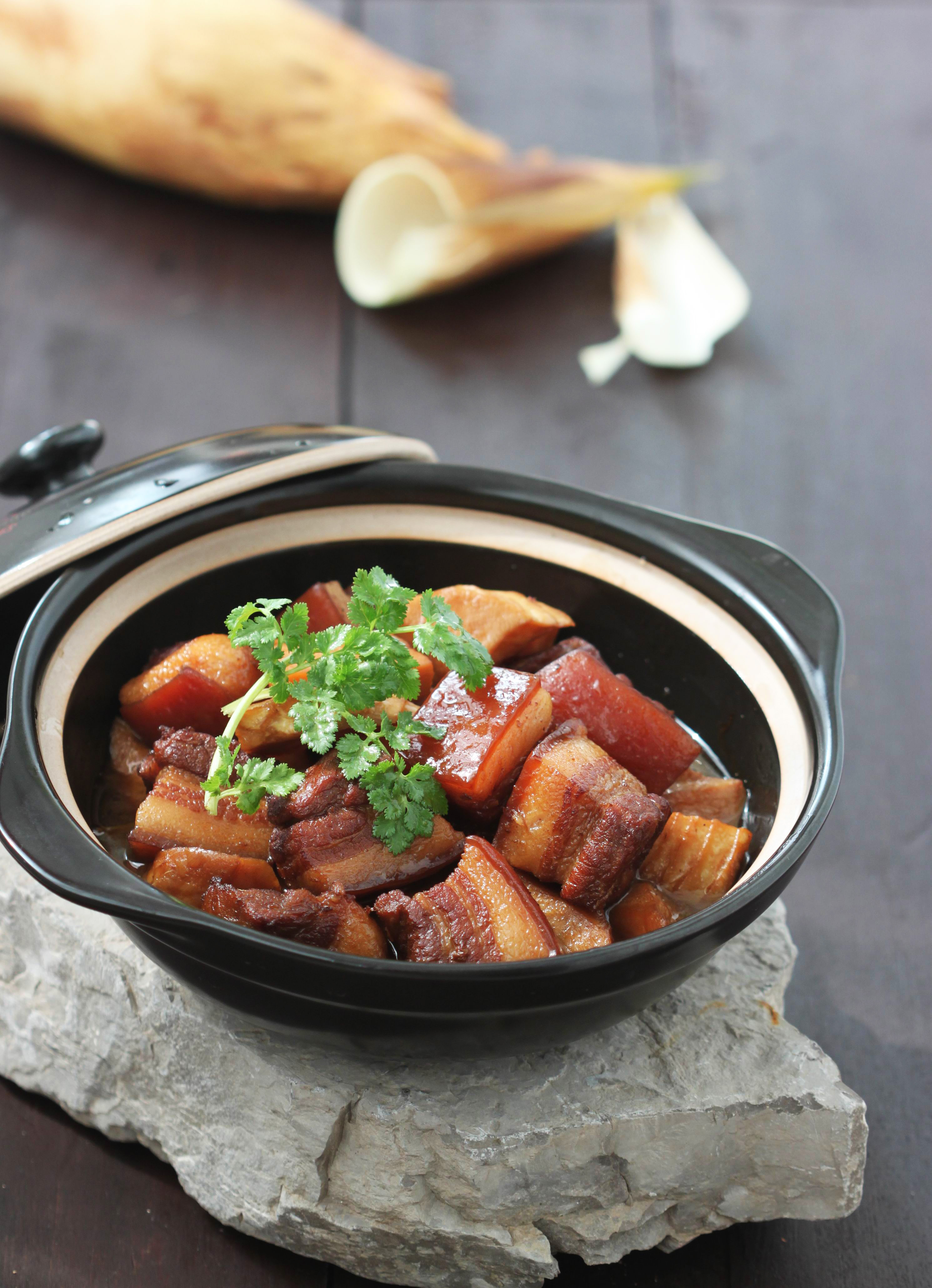 冬笋红烧肉做法图解,冬笋红烧肉的最正宗做法