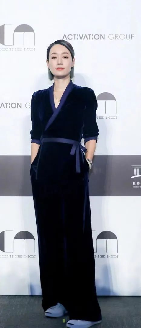 文章马伊琍为什么要几年后才离婚,马伊琍和文章离婚的真正原因