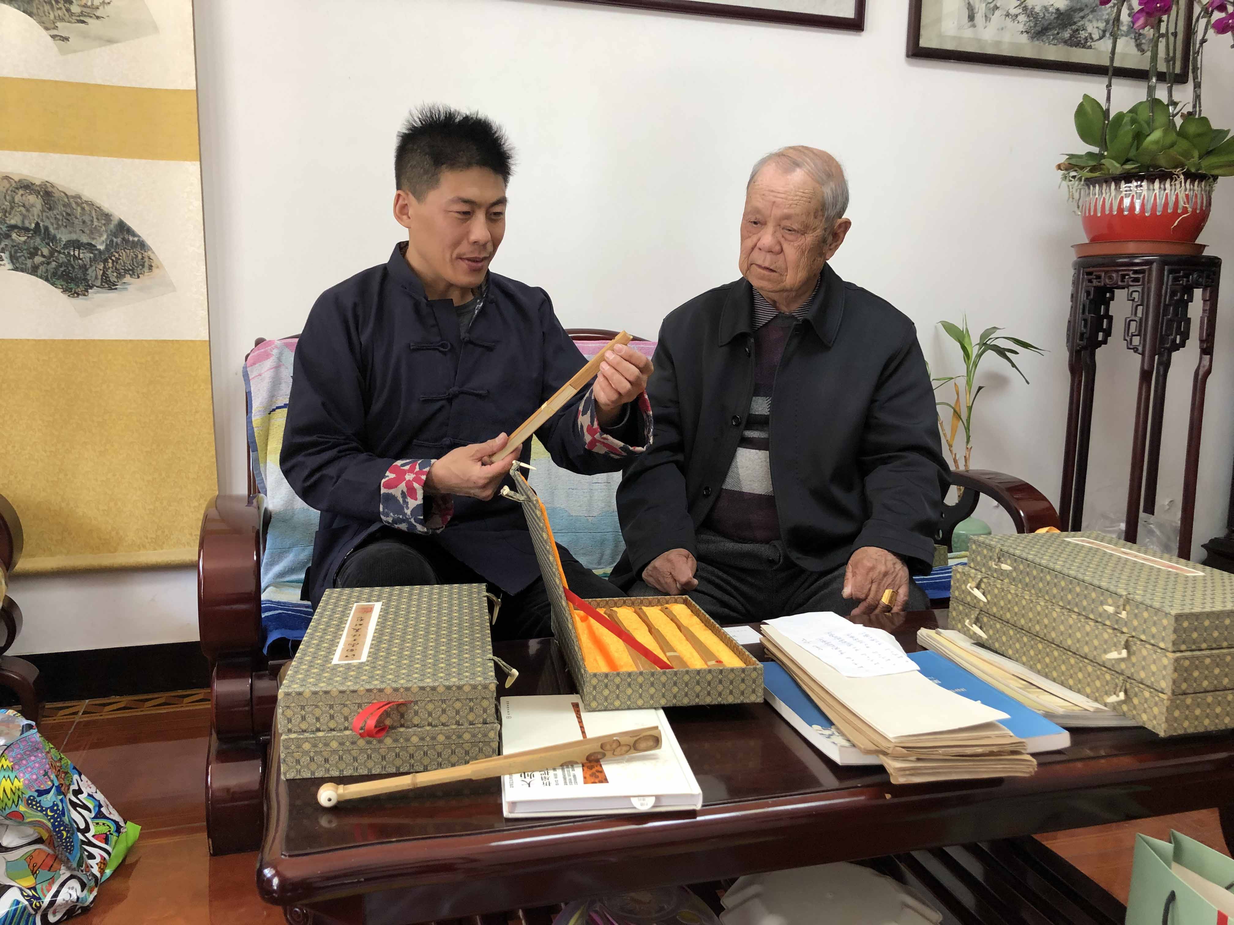 苏扇子非遗传承人,苏式制扇传承人