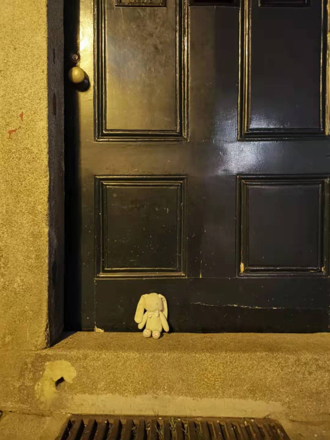 波尔图葡萄牙名城,雨夜漫步