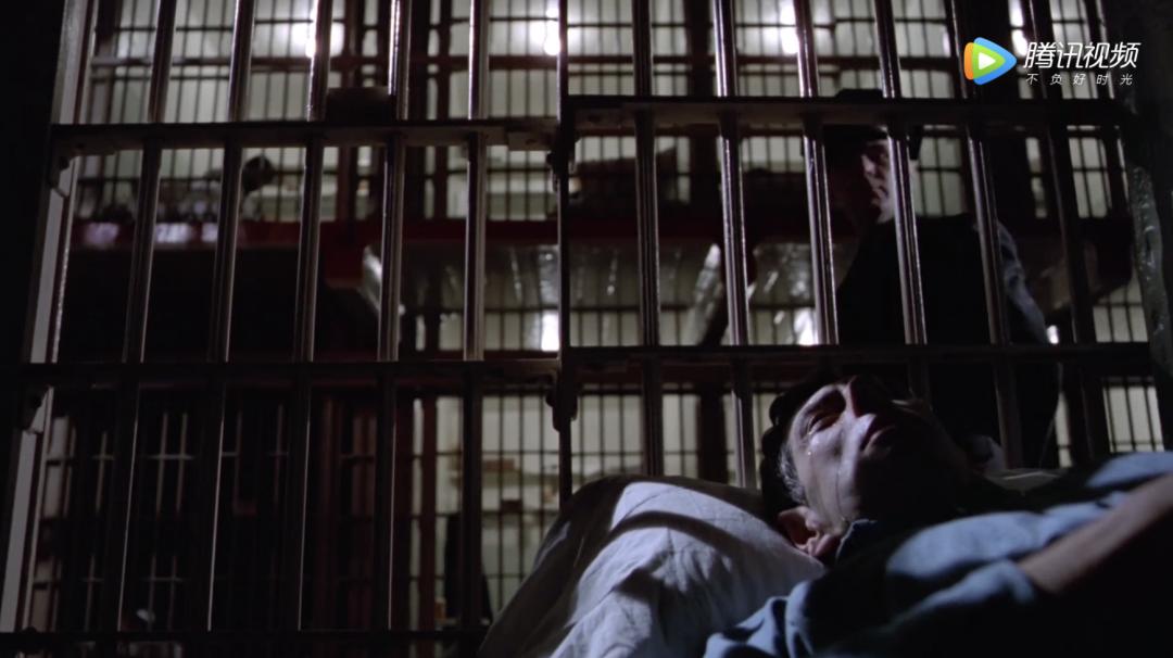 “恶魔岛”越狱传奇，警方58年都没有抓到，这三人比美剧还牛