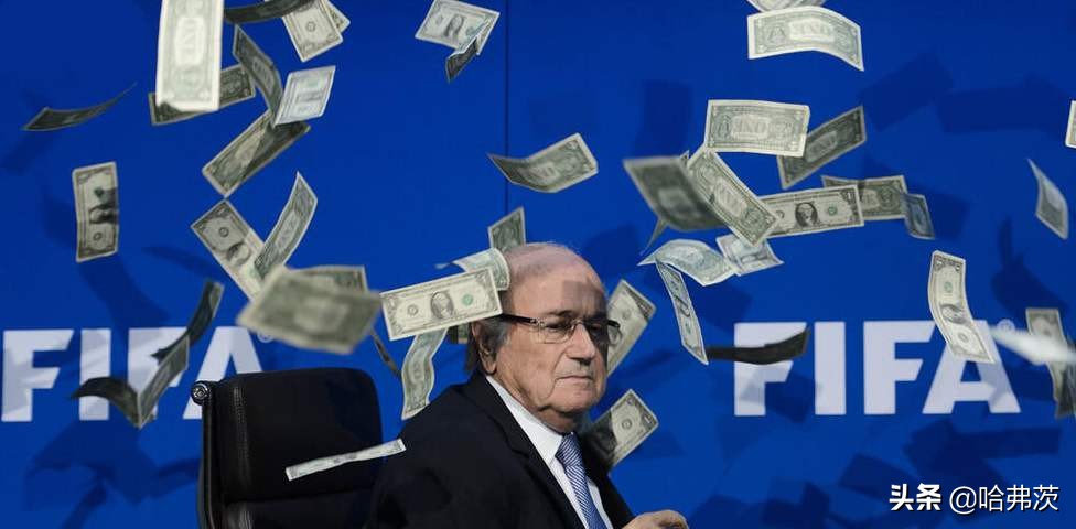 在行贿腐败和奴役劳工的丑闻中，卡塔尔将续写怎样的世界杯传奇？