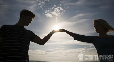 怎样在恋爱中避免花钱,恋爱中怎么避免被当冤种