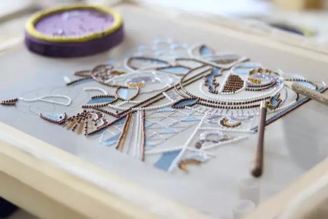 法式珠绣基础入门教程,法式刺绣小珠怎么绣