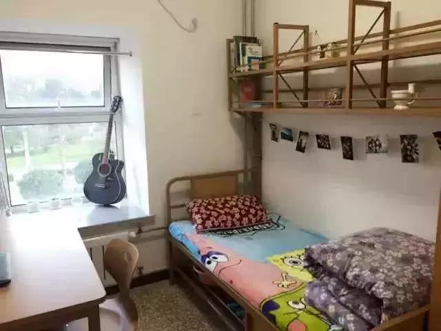 各大学宿舍条件对比,各大学宿舍条件排名
