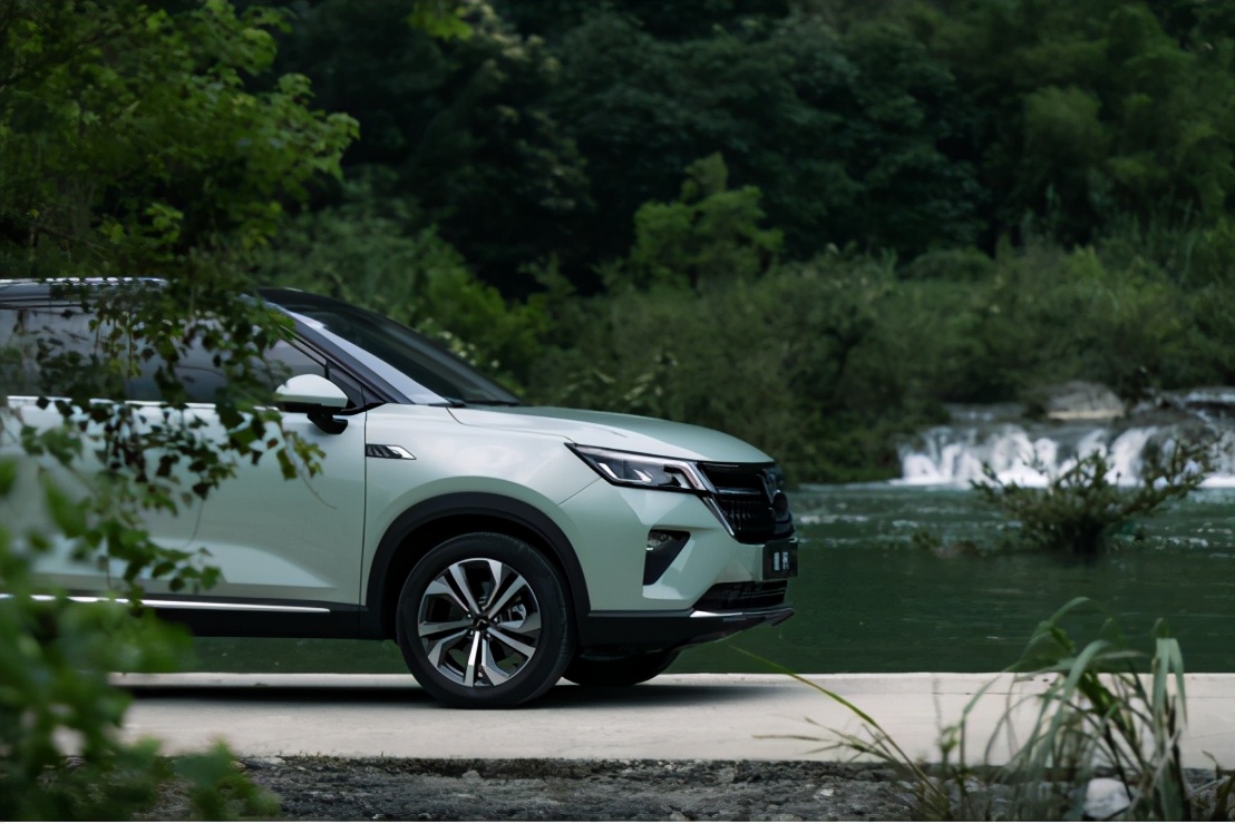 五菱新车星辰怎么样，值得等吗？全球品质打造，东方意蕴十足