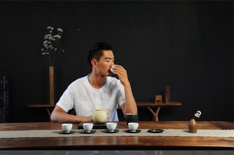 拾人牙慧猜成语,拾什么牙慧四字成语大全