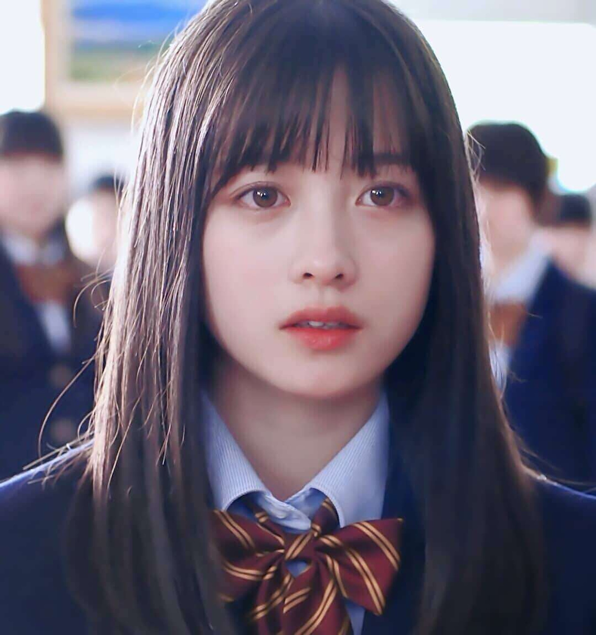 穿校服好看的日本女星 (日本最适合穿校服的女星走路霸气)