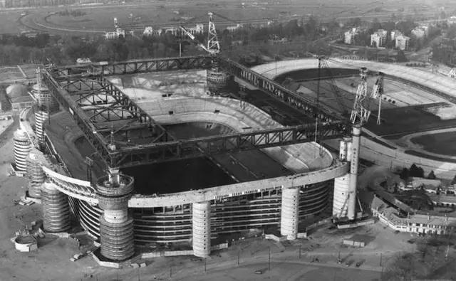 世界足球场的建造全过程,足球场穹顶结构