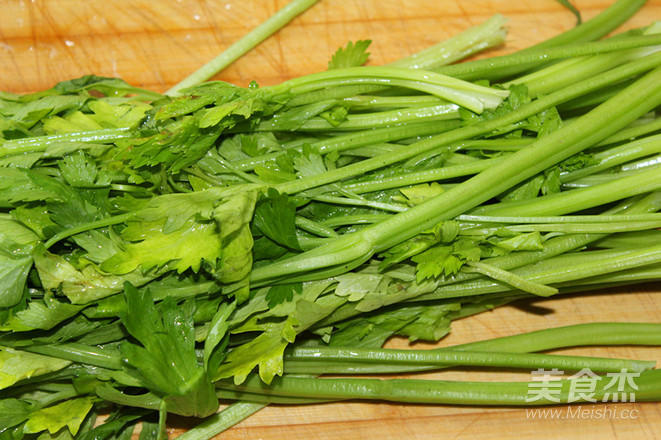 做包子不要只加酵母，多加一点“它”，包子白又胖，冷了也不发硬