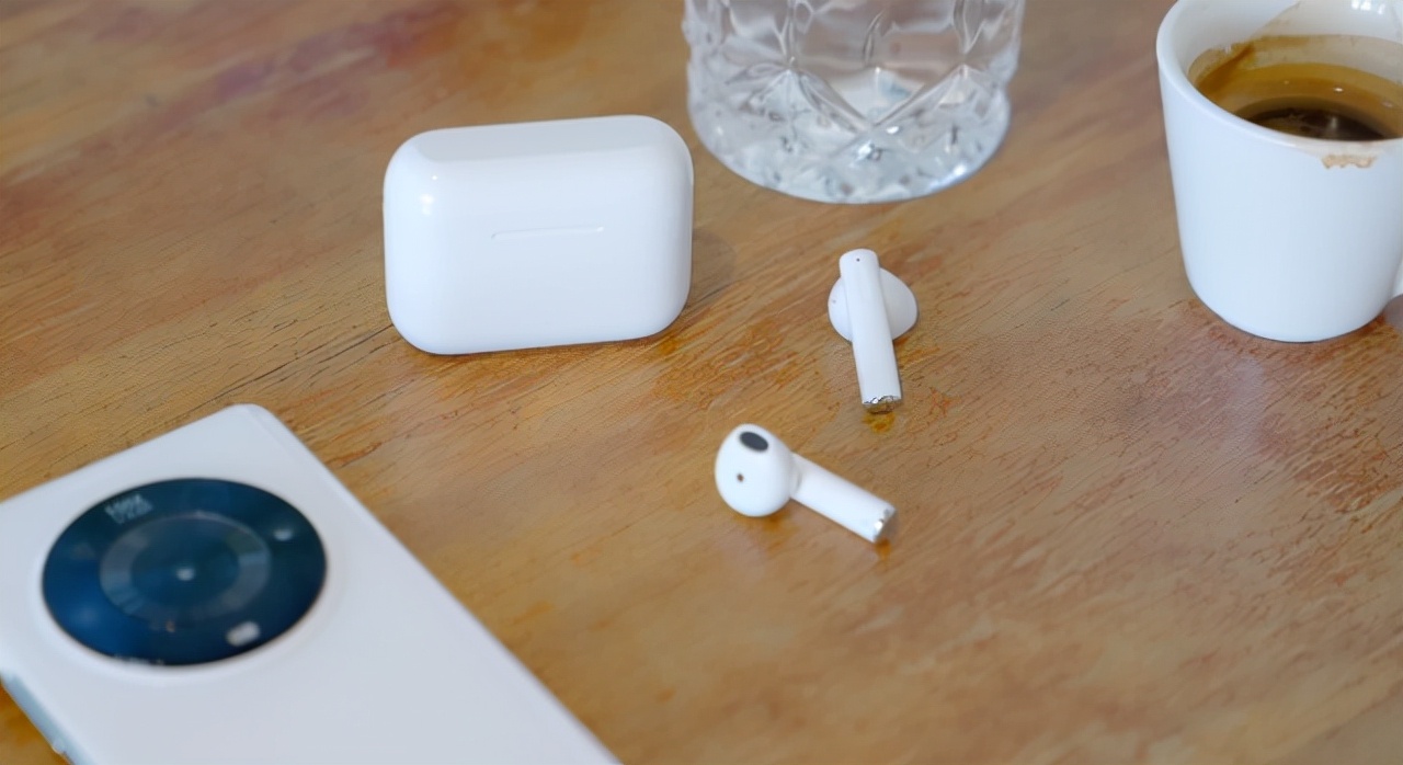 荣耀亲选EarbudsX2体验：有线换无线，全能体验释放灵感