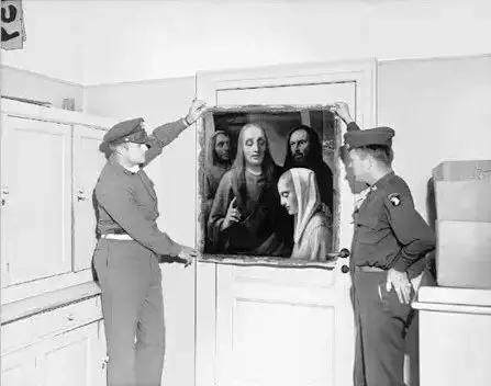 这个*子骗**造出来的东西比真的还真希特勒都被他耍了