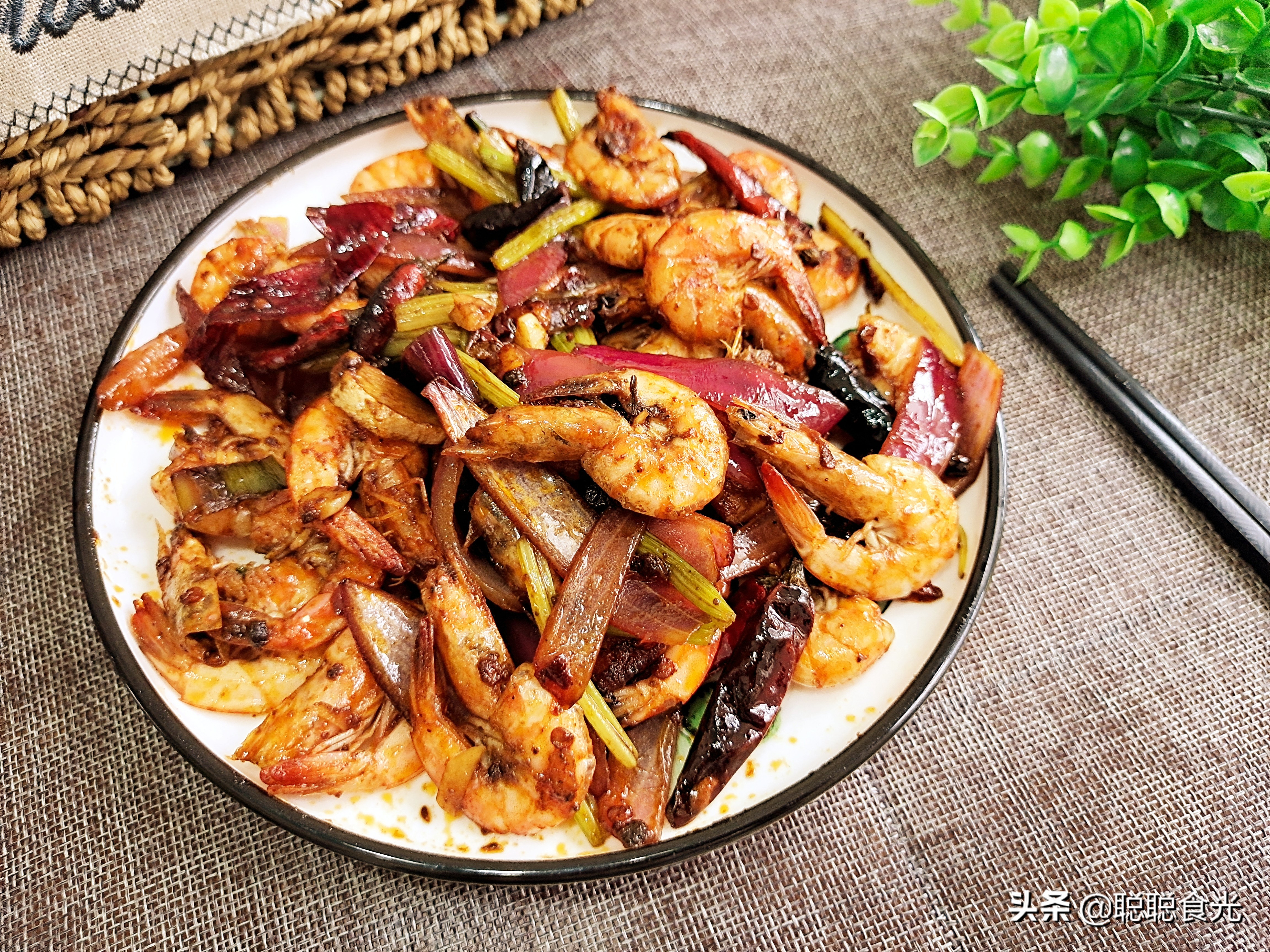 大虾做法简单易学又好吃,大虾好吃又简单的做法大全