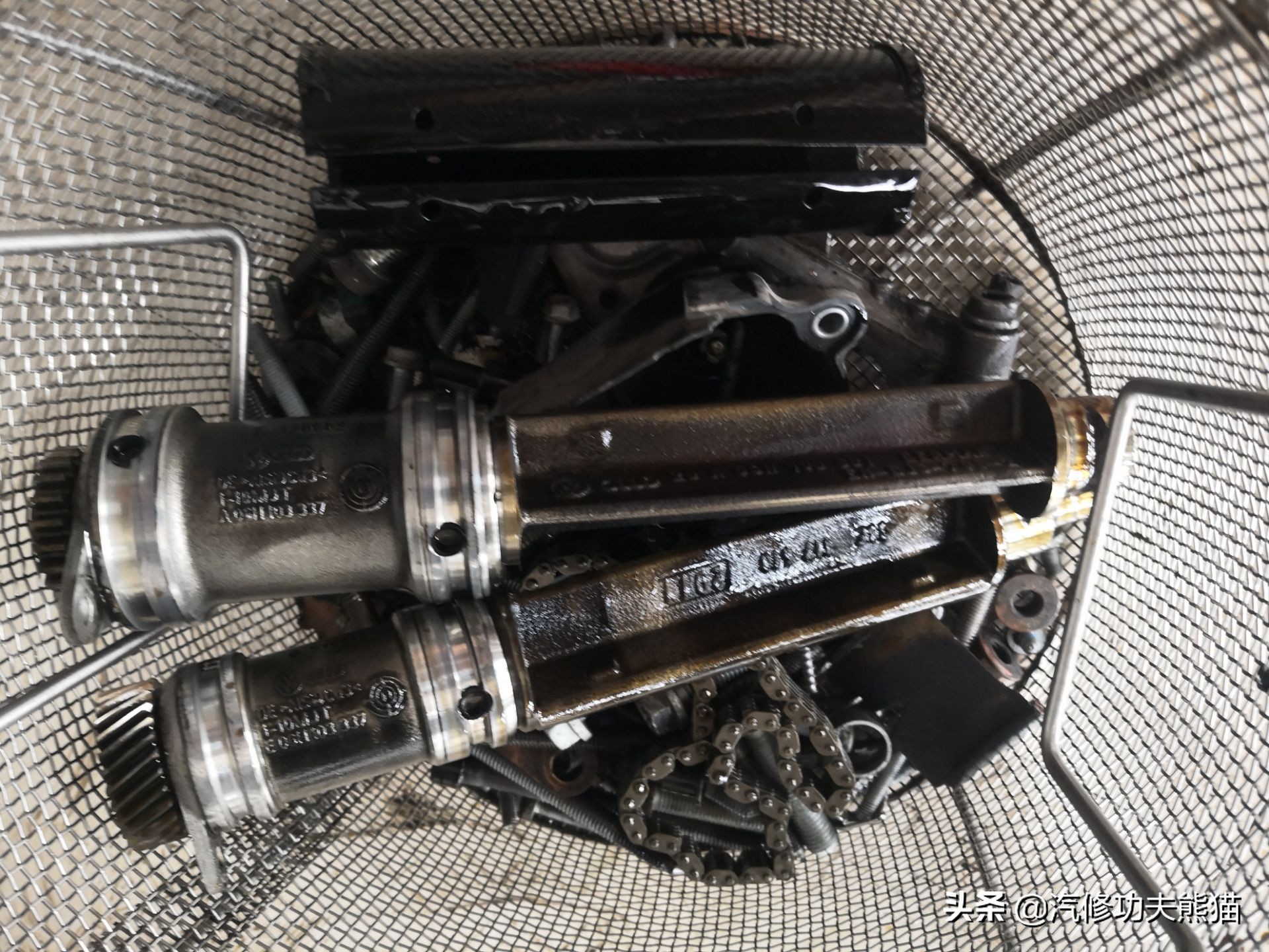 大众夏朗烧机油维修汕头,夏朗烧机油大修多少钱