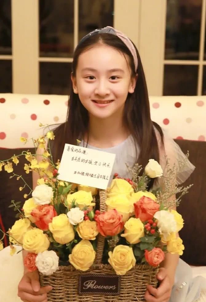 家里孩子还在沉迷电子游戏和动画片？12岁的森碟已捐出一座图书馆