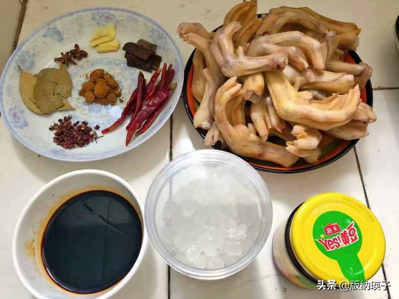 酱香卤鸭爪测评,秘制卤鸭爪家庭做法