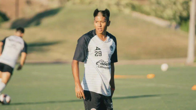 博格巴经典寸头,足球场上最好看的发型