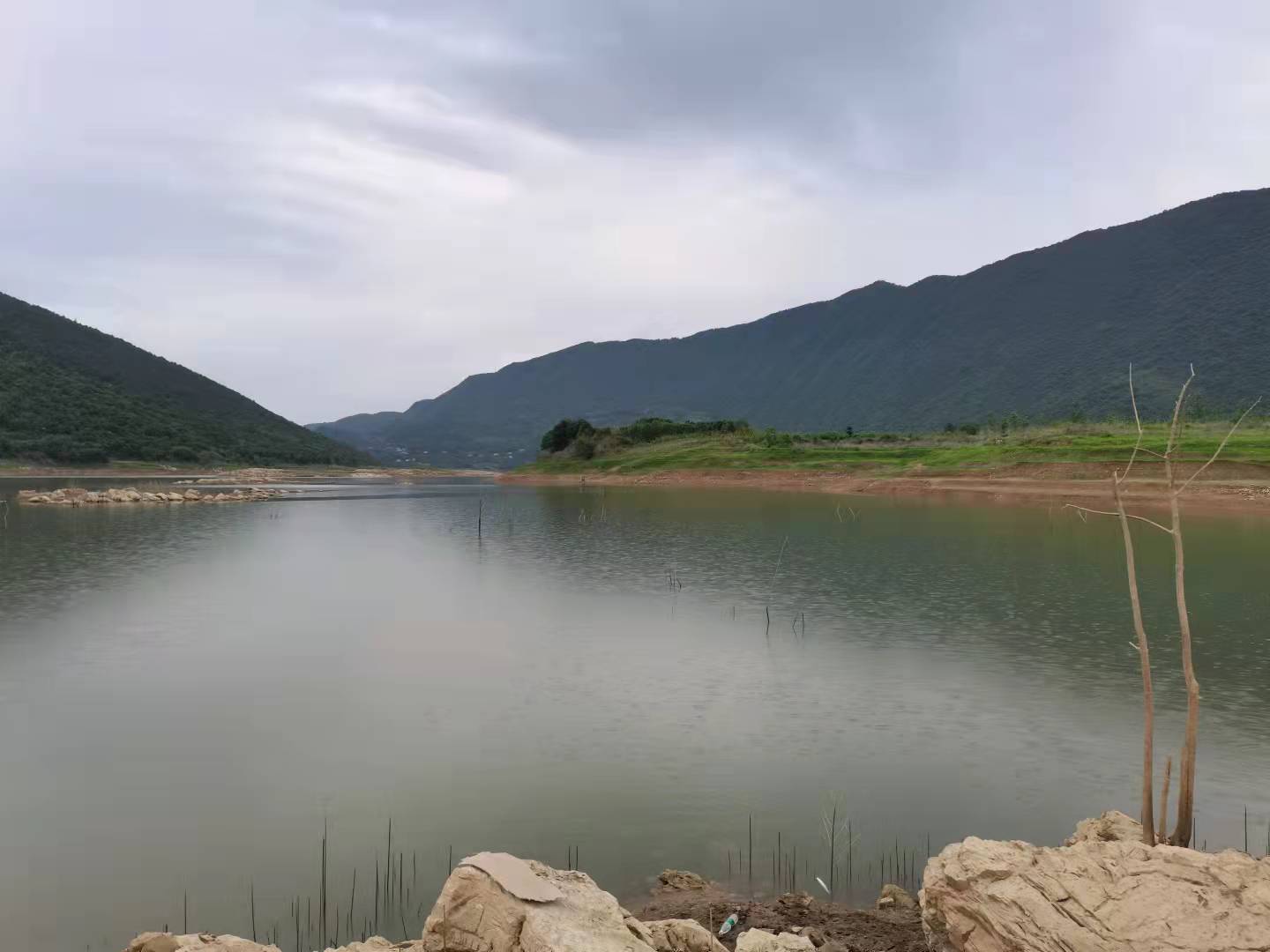 享受生活，游钓山水，光威与我同行