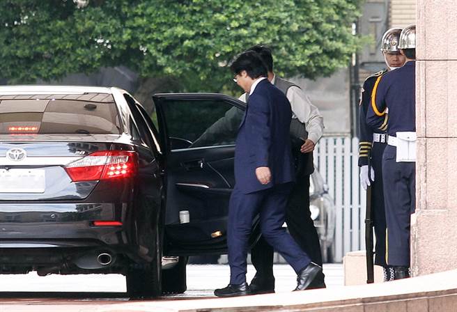 “勉予聘任”管中闵是出什么戏？“卡管”大戏就此终结了吗？