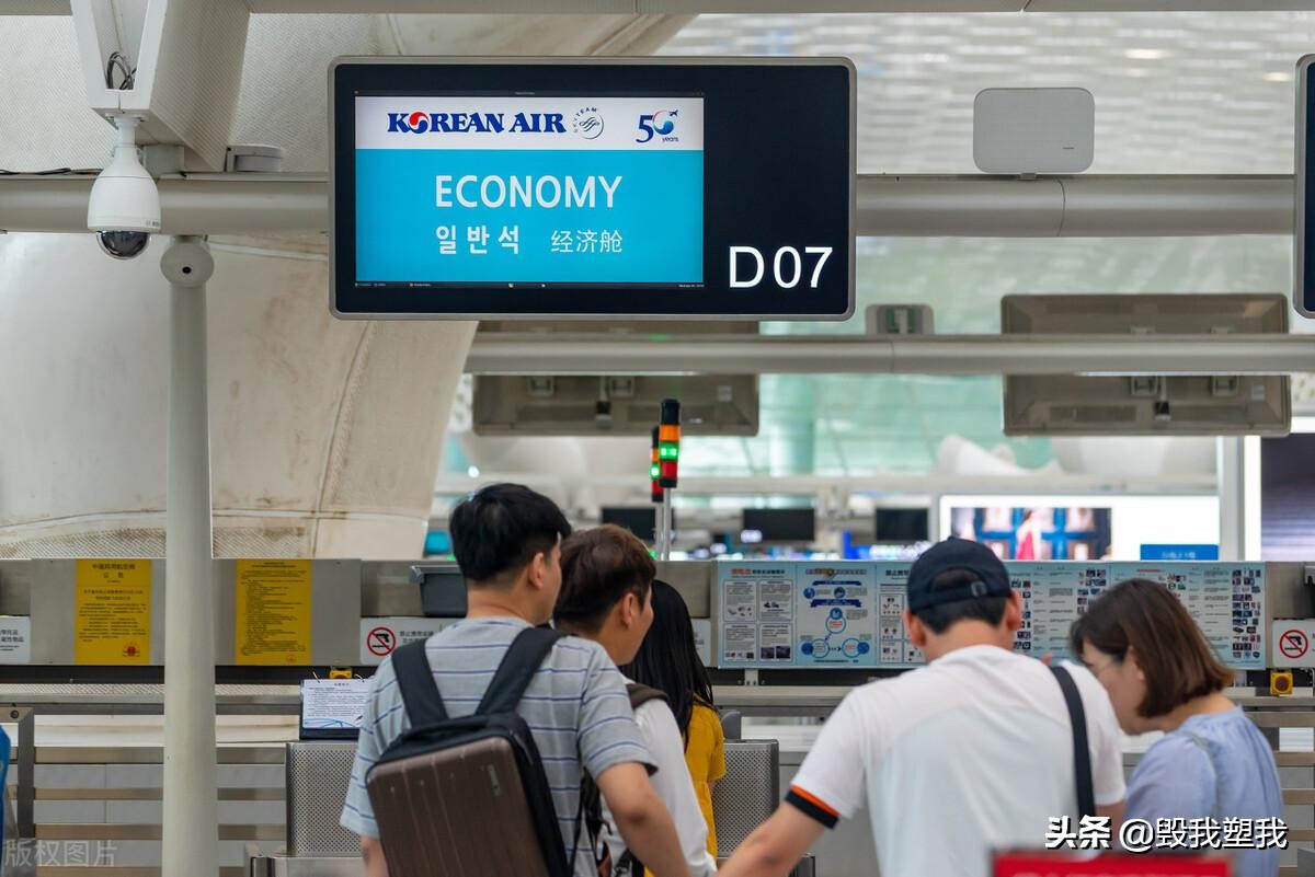 机票和登机牌的区别,机票换登机牌需要什么手续