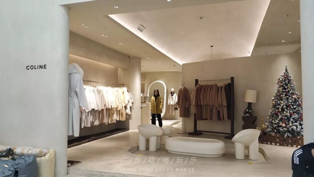 韩国东大门服装批发有几个大楼,广州韩国东大门服装批发拿货