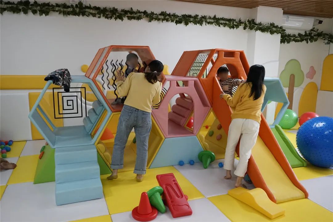 星守护儿童康复教育中心,汕头市龙湖区星星儿童训练中心