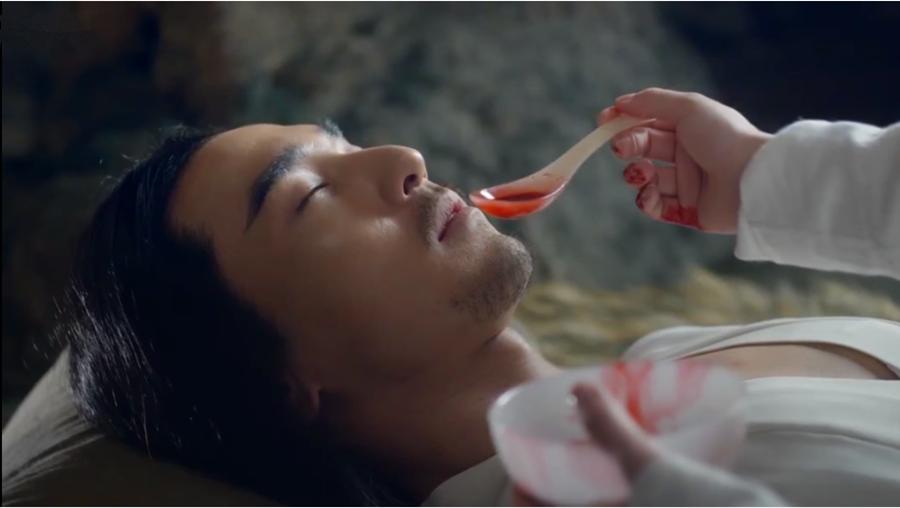 三生三世白浅喜欢红色,白浅在墨渊面前说墨渊像小白