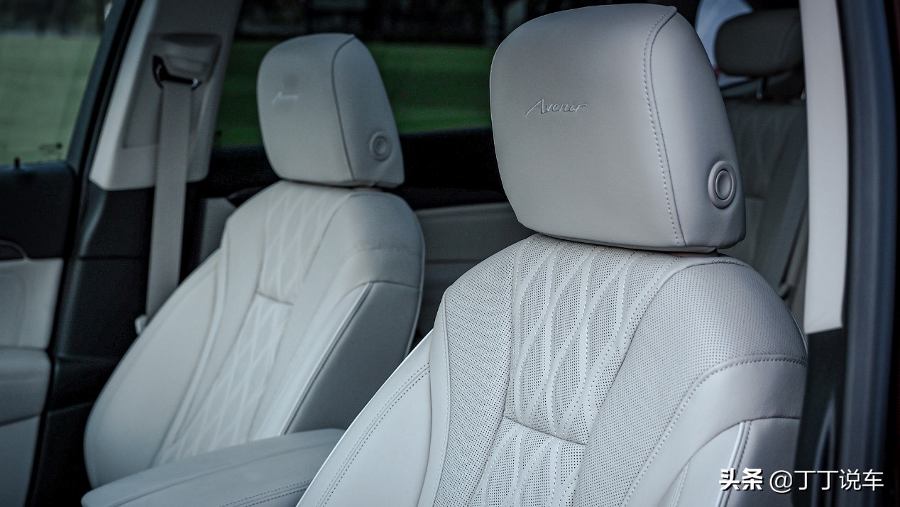 15万元能买到昂科威plus吗,昂科威plus和锐界plus五座怎么选