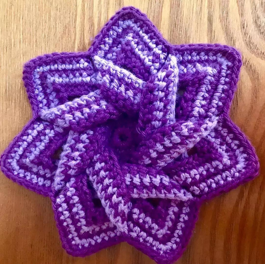 他是非洲弃婴，5岁用钩针，逆袭成美国“全民偶像”，狂吸19万粉