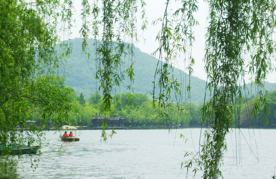 西湖诗一:湖开诗境/伊逊倦客
