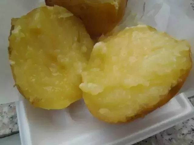 从味蕾上享受北海道的独特美食,重拾味蕾北海道香脆牛乳威化饼