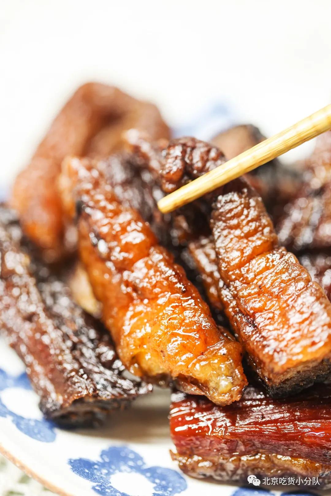 沈阳卖牛肉干的网红,卖牛肉干抖音网红