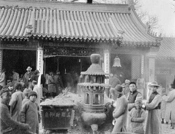 北京以前过年与现在过年对比感受,老北京的春节是从什么时候开始的