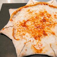 人人都爱吃好吃的美食,人人都爱吃的披萨