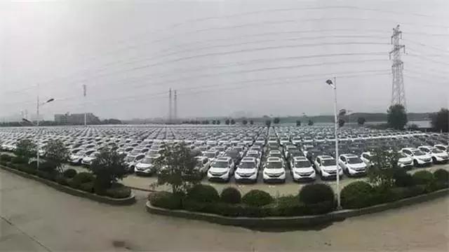 4s店为什么有6个月以上库存车,4s店铺半年前的库存车能买吗