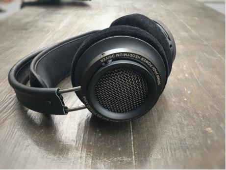 看电影耳机身临其境,飞利浦x2hr耳机