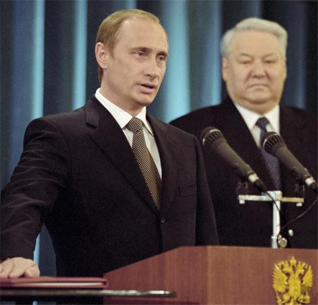 从克格勃特工到俄罗斯偶像,从特工到总统普京的克格勃情结